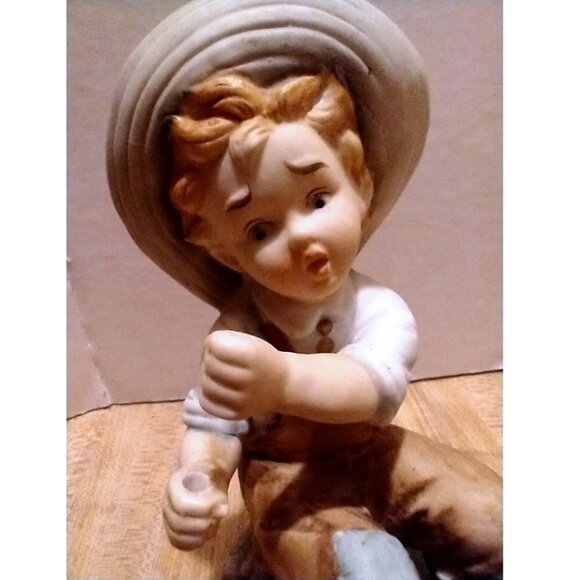 Vintage Country Boy Fishing Ceramic Figurine Statue Pole Missing - Picture 2 of 16